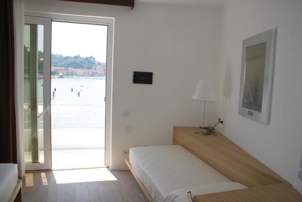 Piccolo Hotel Del Lido Lerici Habitación foto